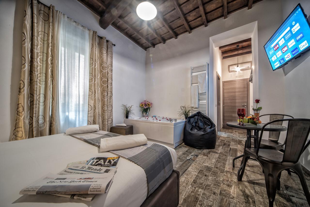 Starhome Navona Rome Bagian luar foto
